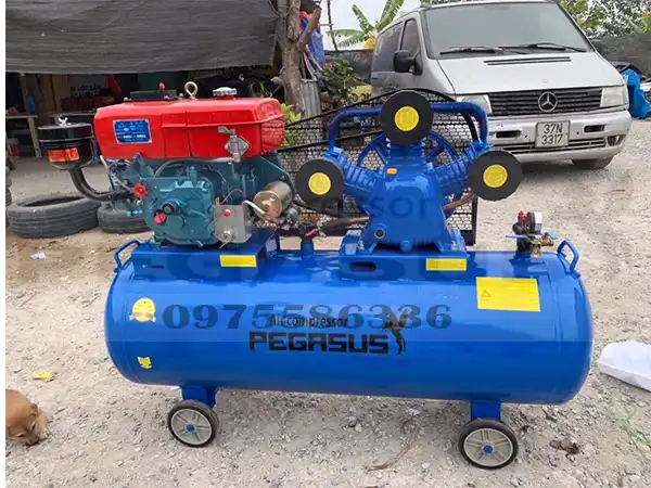 Máy nén khí đầu nổ 7.5hp 330l áp 8 Pegasus 8 Máy nén khí đầu nổ 7.5hp 330l áp 8 Pegasus