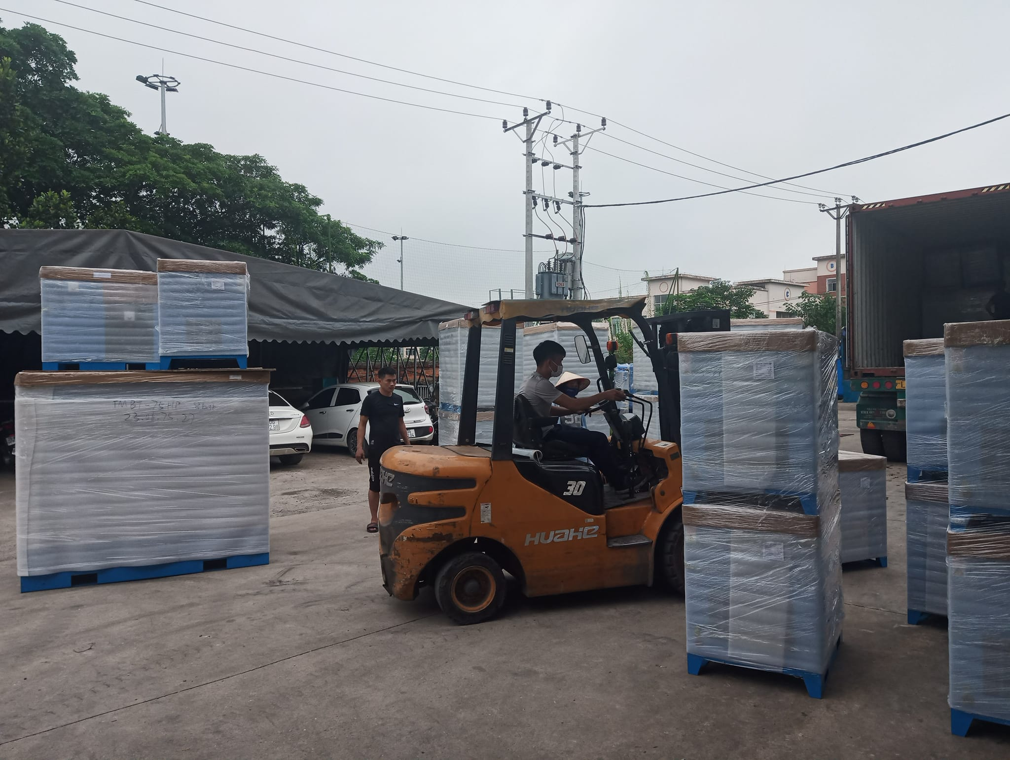 Máy nén khí biến tần Pegasus TMBT 150HP (110kw) Inverter 7 Máy nén khí biến tần
