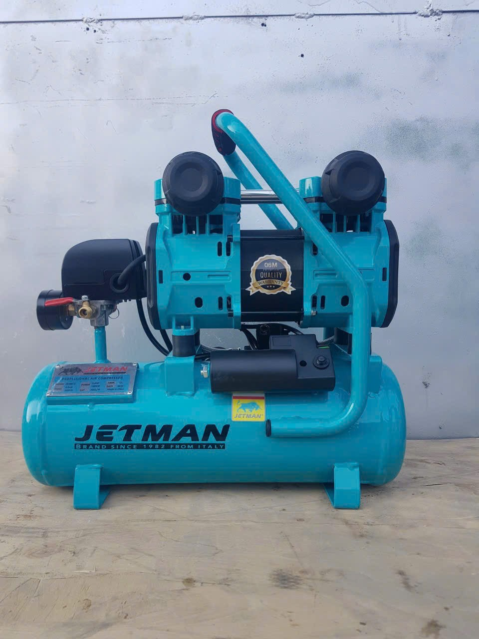 Giá máy nén khí nha khoa các loại 73 Máy nén khí cho nha khoa 12l 2hp Jetman JM-1600-12