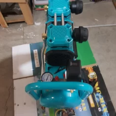 Máy nén khí không dầu 30l 2hp Jetman JM-1600-30 6 Máy nén khí không dầu 12l 2hp Jetman JM-1600-12