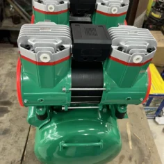 Máy nén khí không dầu 50 lít 5hp Romano ROMA 50-50 12 Máy nén khí không dầu 50 lít Romano ROMA 50-50