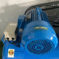 Máy nén khí 10hp 300l Aramco W-0.9/8 13 Máy nén khí 10hp 300l Aramco W-0.9/8