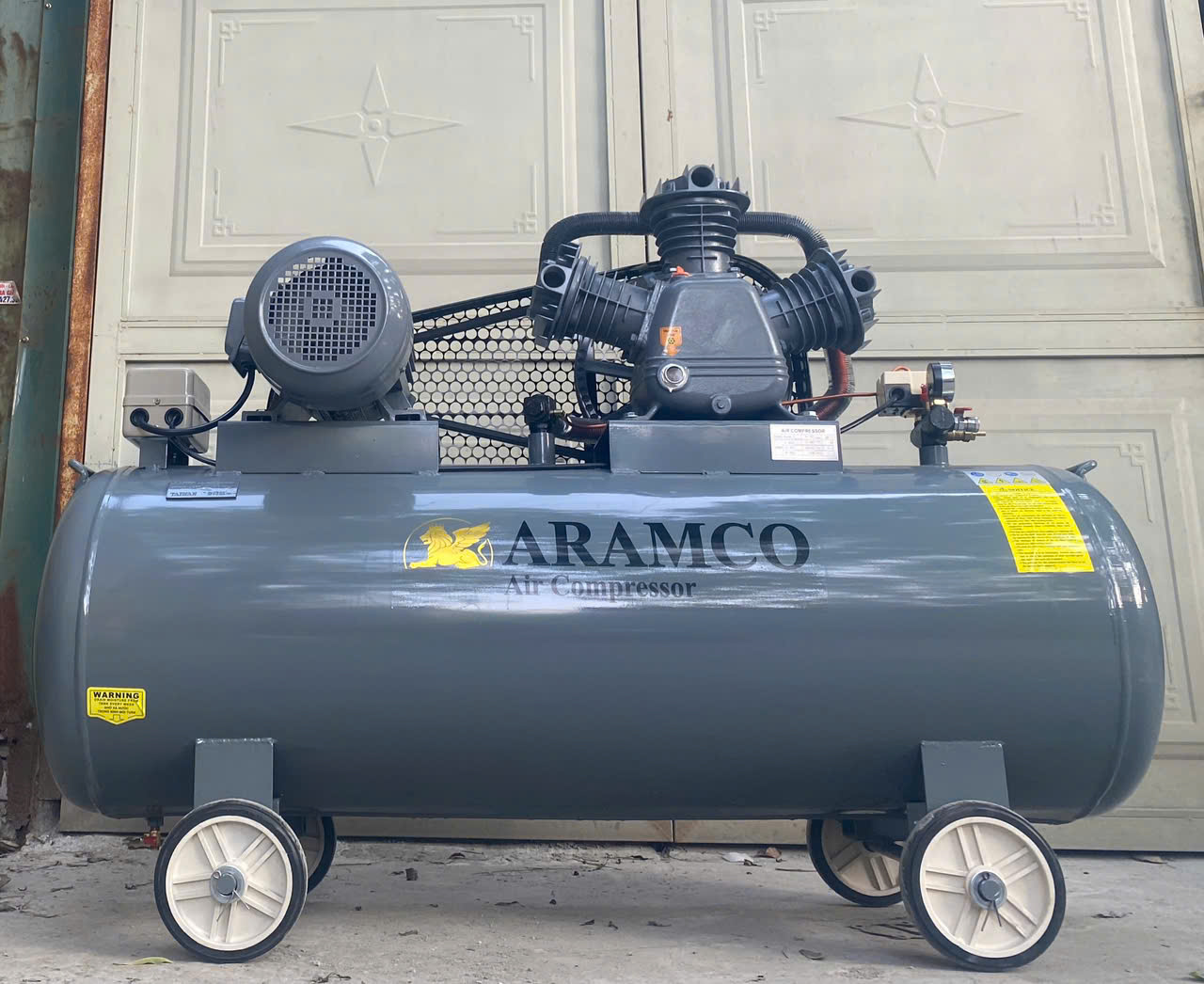 Máy nén khí 10hp 300l Aramco W-0.9/8 6 Máy nén khí 10hp 300l Aramco W-0.9/8