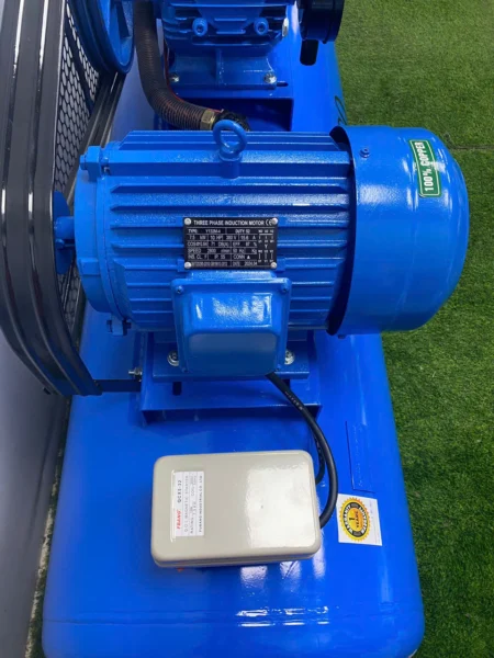 Máy nén khí 10hp 500 lít Aramco W-0.9/8-500L 16 máy nén khí 10hp 500 lít Aramco W-0.9/8-500L
