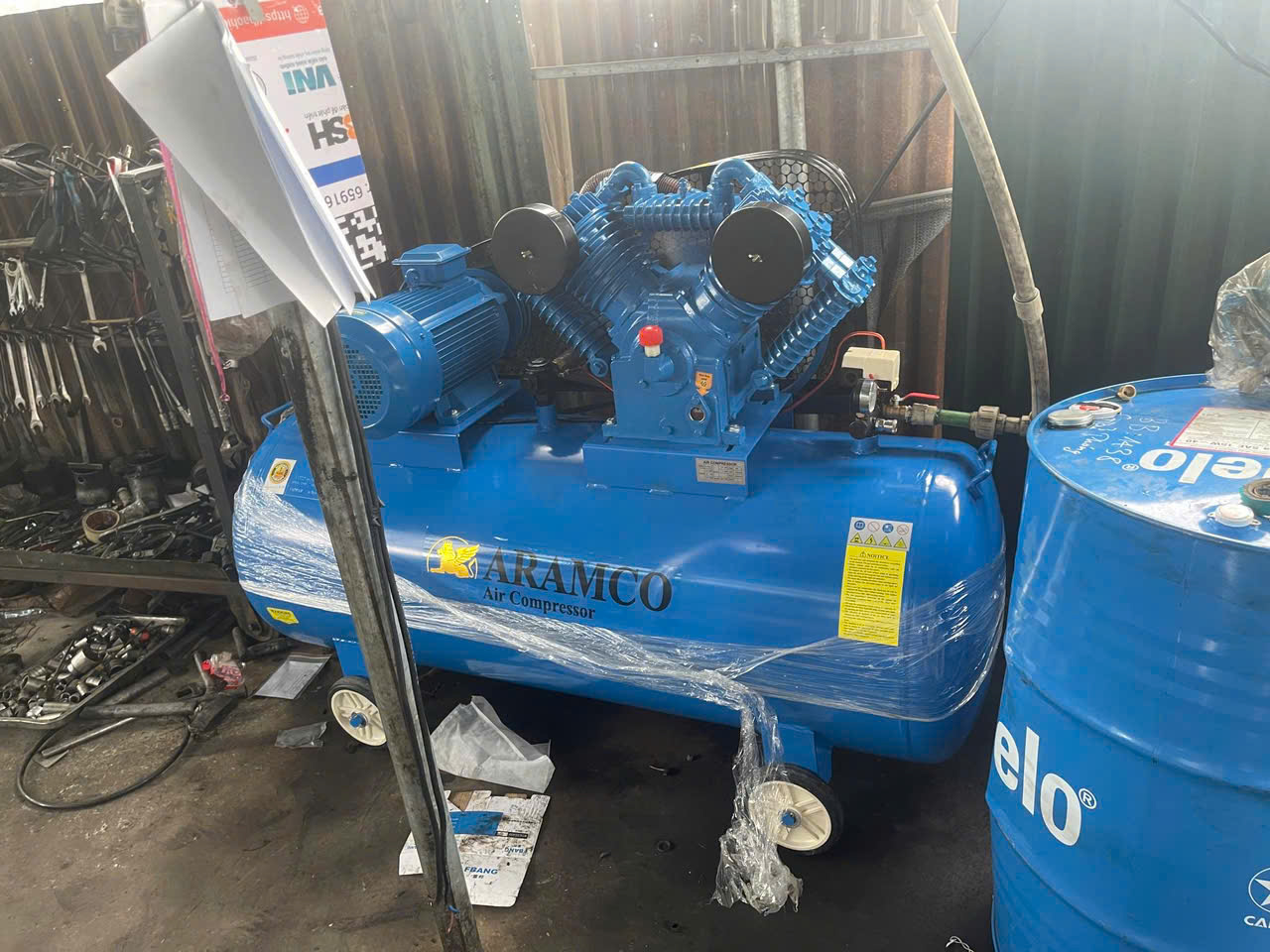 Máy nén khí 10hp 500 lít Aramco V-1.05/12.5-500L 3 Máy nén khí 10hp 500 lít Aramco