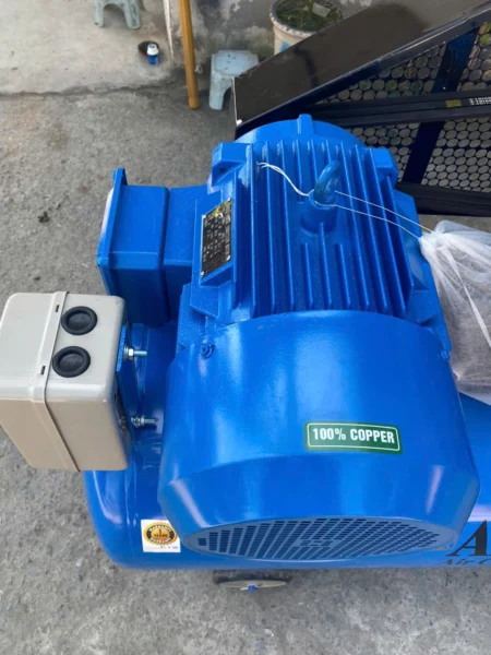 Máy nén khí 15hp (11kw) 500 lít Aramco W-1.6/8-500L 19 Máy nén khí 15hp (11kw) 500 lít Aramco