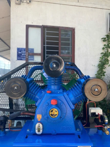 Máy nén khí 15hp (11kw) 500 lít Aramco W-1.6/8-500L 17 Máy nén khí 15hp (11kw) 500 lít Aramco