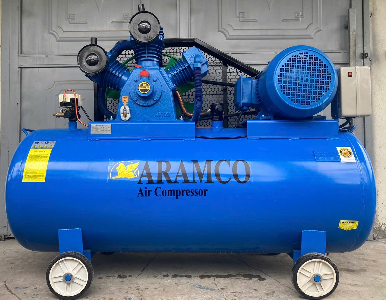 Máy nén khí 20hp (15kw) 500 lít Aramco W-2.0/12.5-500L 4 Máy nén khí 500 lít 3 piston 2 cấp