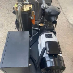 Máy nén khí trục vít mini 10hp Aramco HD-9KW/TH 18 Máy nén khí trục vít mini 10hp Aramco HD-9KW/TH