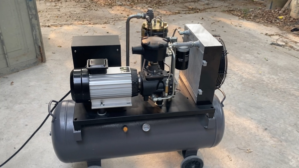 Máy nén khí trục vít mini 10hp Aramco HD-9KW/TH 23 Máy nén khí trục vít mini 10hp Aramco HD-9KW/TH